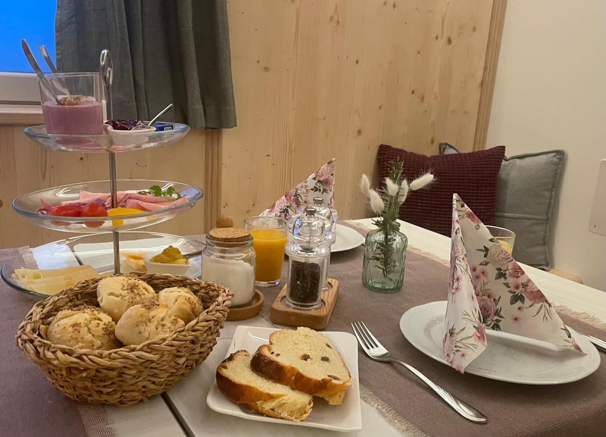 Pension Geissler-Reicher Oberwoelz Stadt Luaran gambar